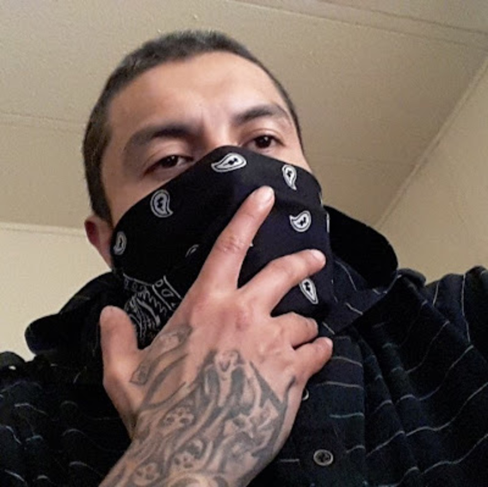 Meet your Posher, Bones